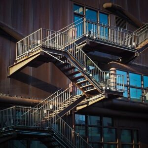 stairs-g49a39bfc2_640 stairs-g49a39bfc2_640